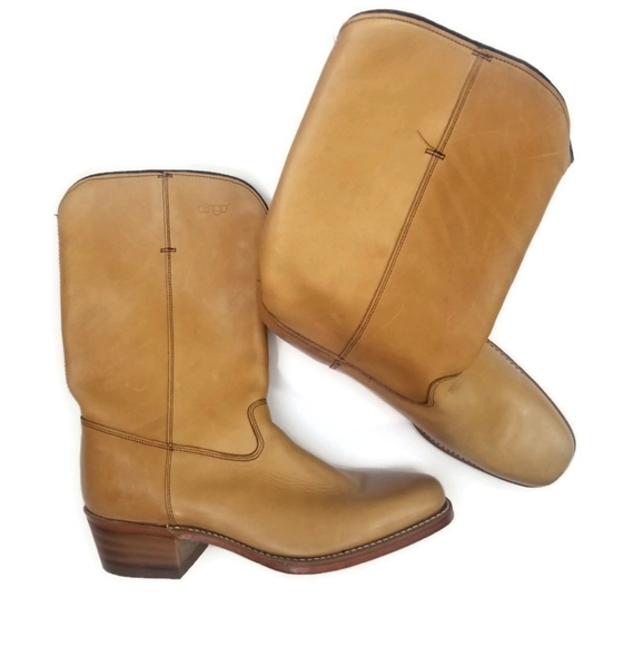 dingo Other - DINGO Mens Cowboy boots Light Tan Size 9-1/2